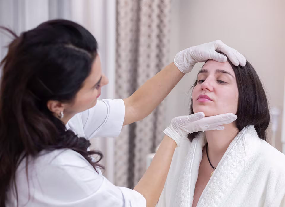 Як приймає дерматоонколог в клініці Горизонти у м. Львів: етапи консультації